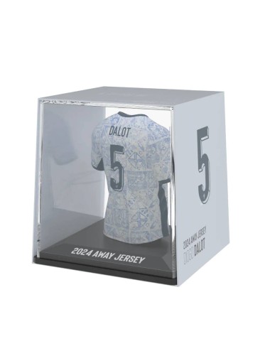 Figura SPLINK My Jersey - Portugal: Diogo Dalot (Away 2024)